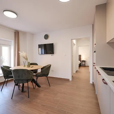 Royal Oak Apartment Zadar Exterior photo