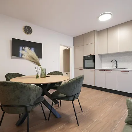 Royal Oak Apartment Zadar Exterior photo