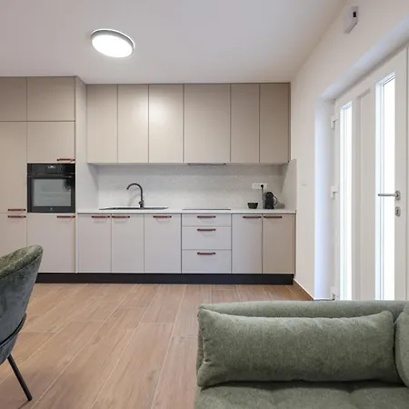 Royal Oak Apartment Zadar Exterior photo